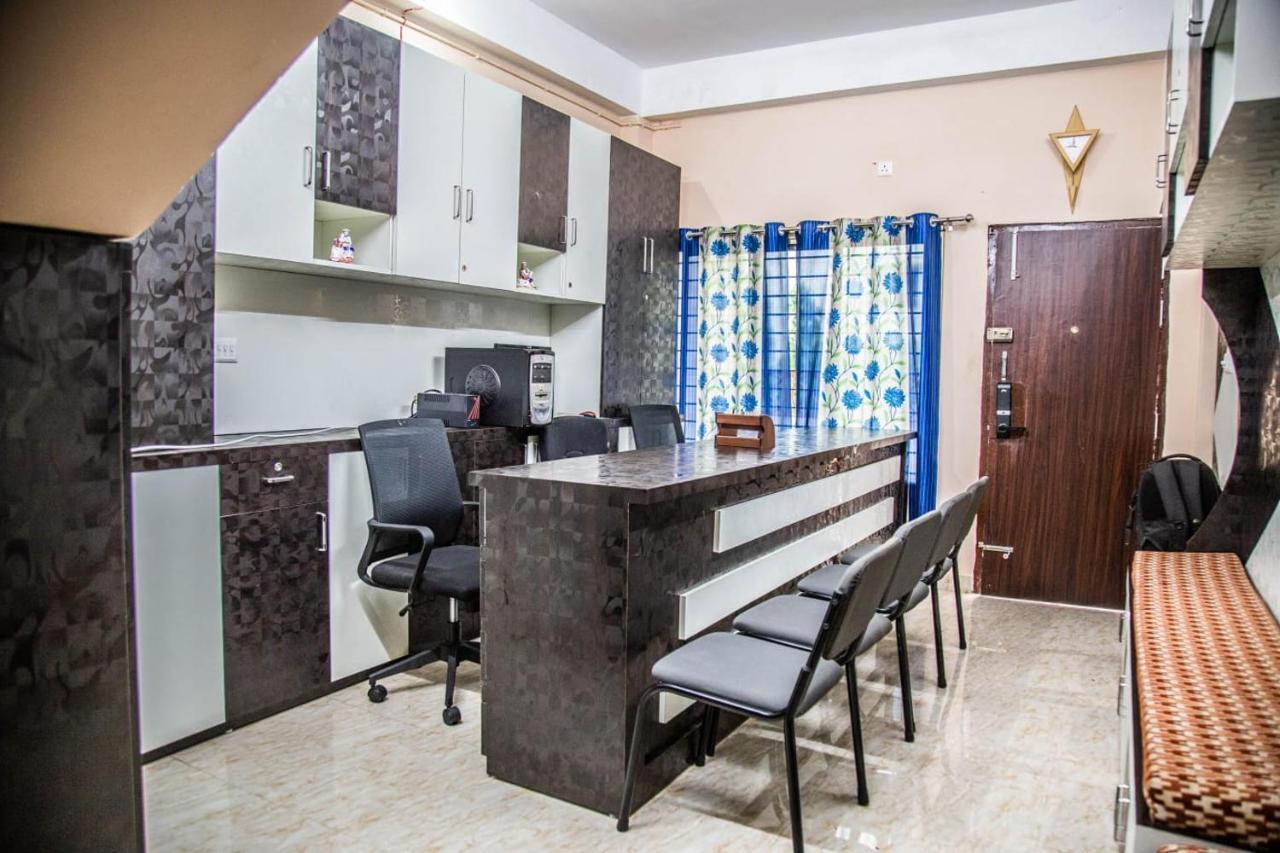 Jindal Residency Males Only Hostel สิริกุรี ภายนอก รูปภาพ